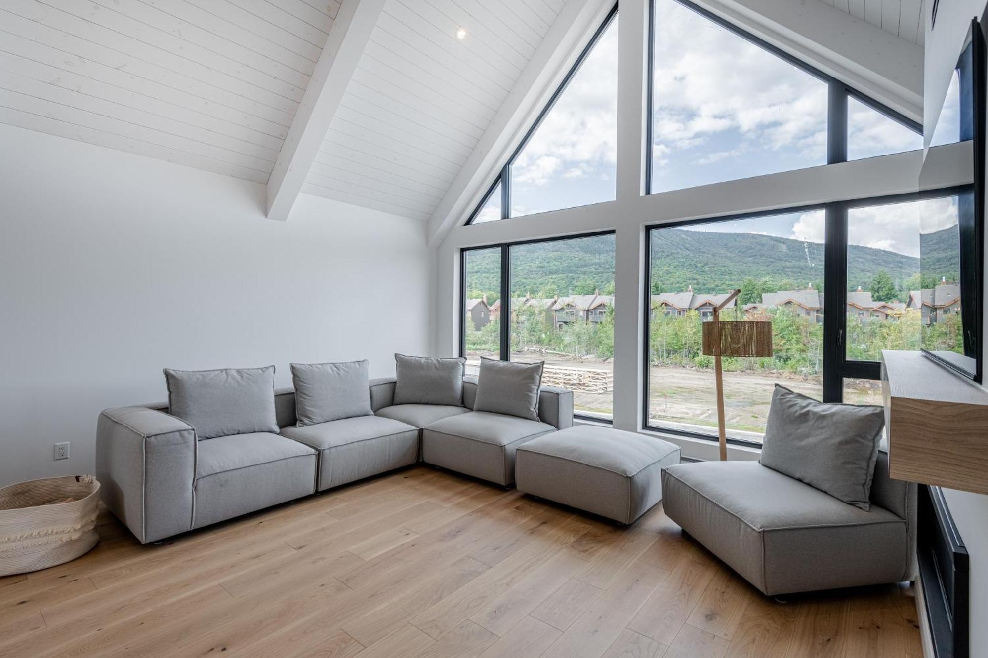 Sofa Villas Mont Sainte-Anne Beaupré Exterior foto